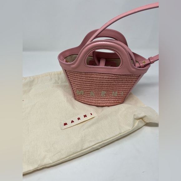 Marni Micro Tropicalia Pink Raffia and Leather Bucket Bag with Crossbody Strap - Picture 3 of 12